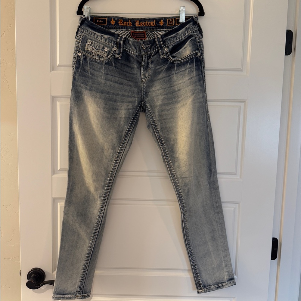 Jeans 
Brand 
Rock Revival
Tag size
28
Condition 
Almost new